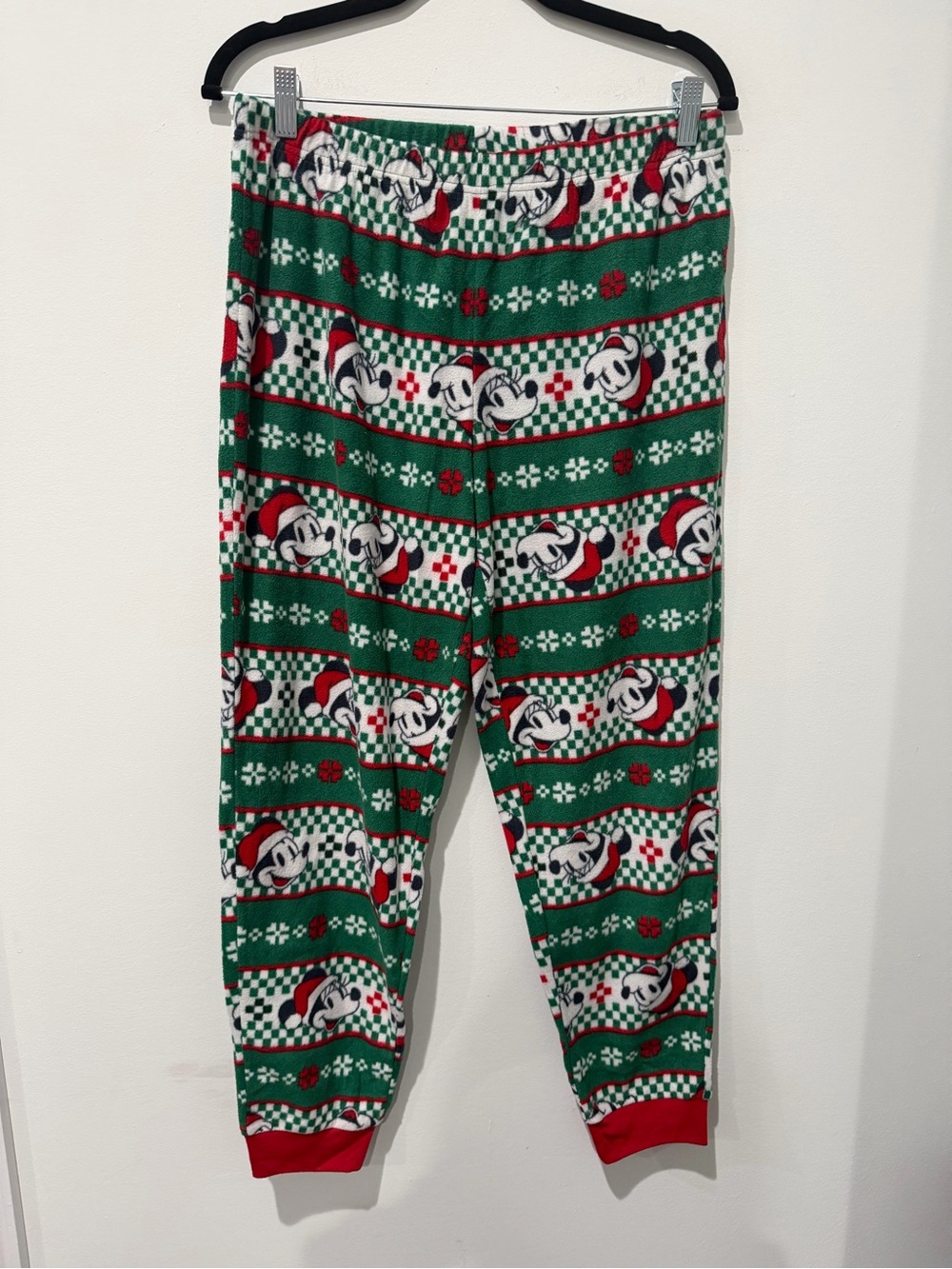 Source Unknown Green and Red Holiday Character Pajama Pants